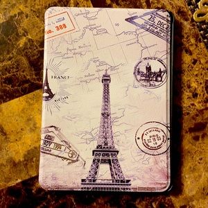 Case- my aunt sent me this case Idk what gen.